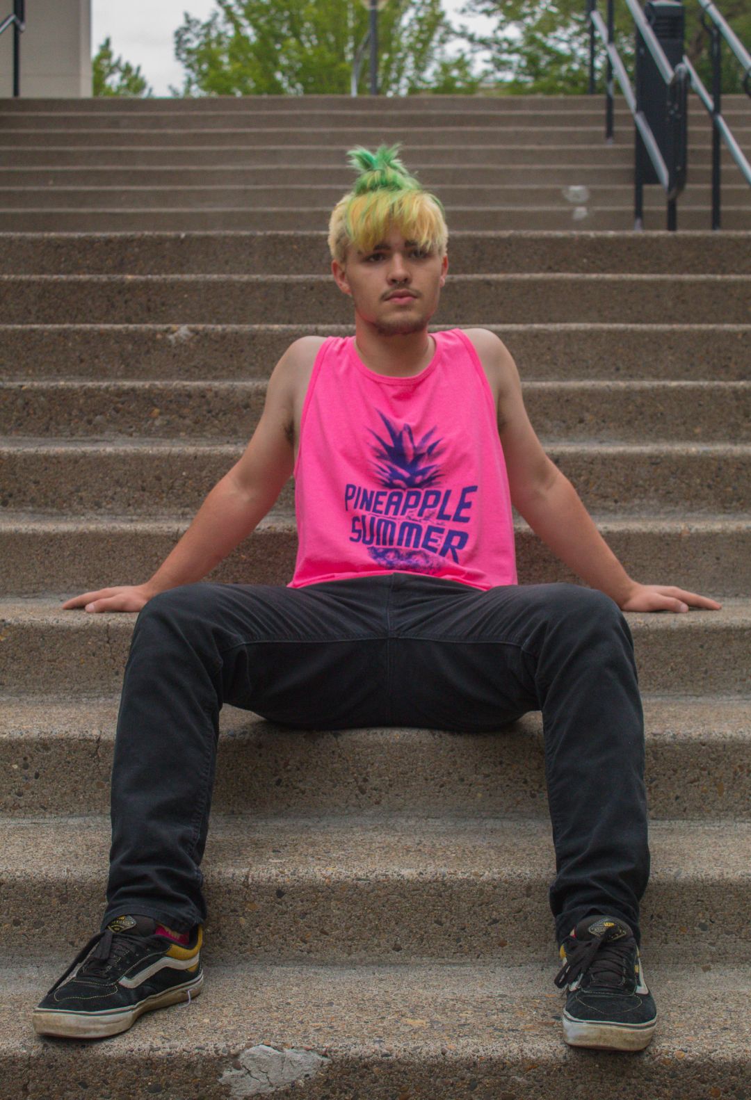 PINEAPPLE SUMMER Tank Top!